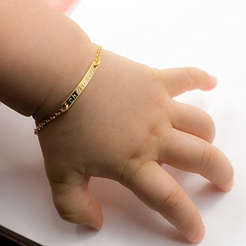 Mom & Baby Engravable Gold Name Bracelet Set | Eve's Addiction